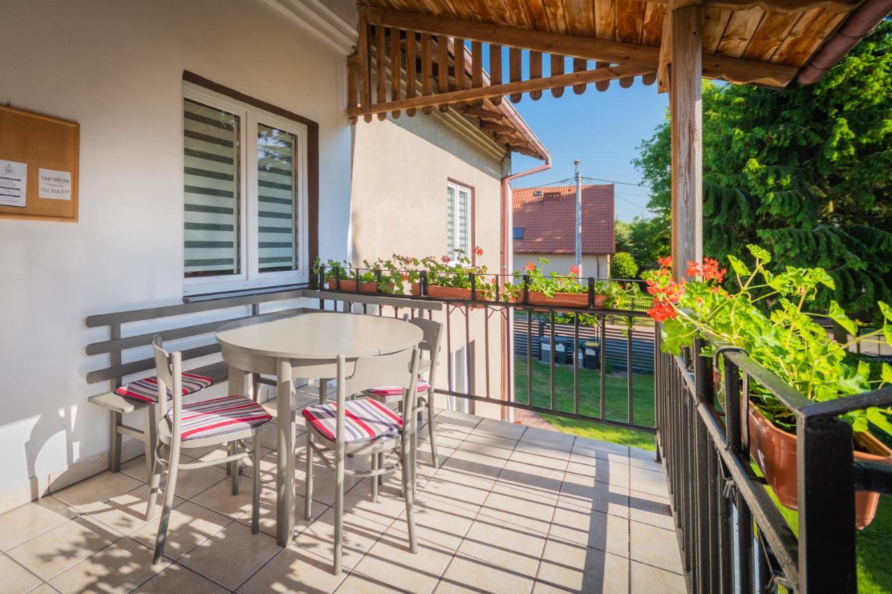 Pokoje Goscinne Lipowa Sztutowo Exterior foto
