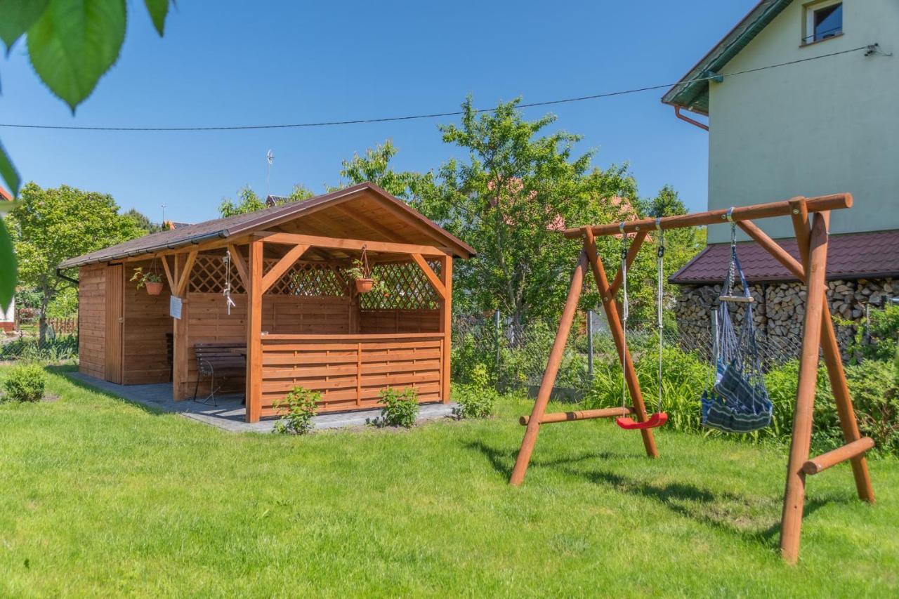 Pokoje Goscinne Lipowa Sztutowo Exterior foto